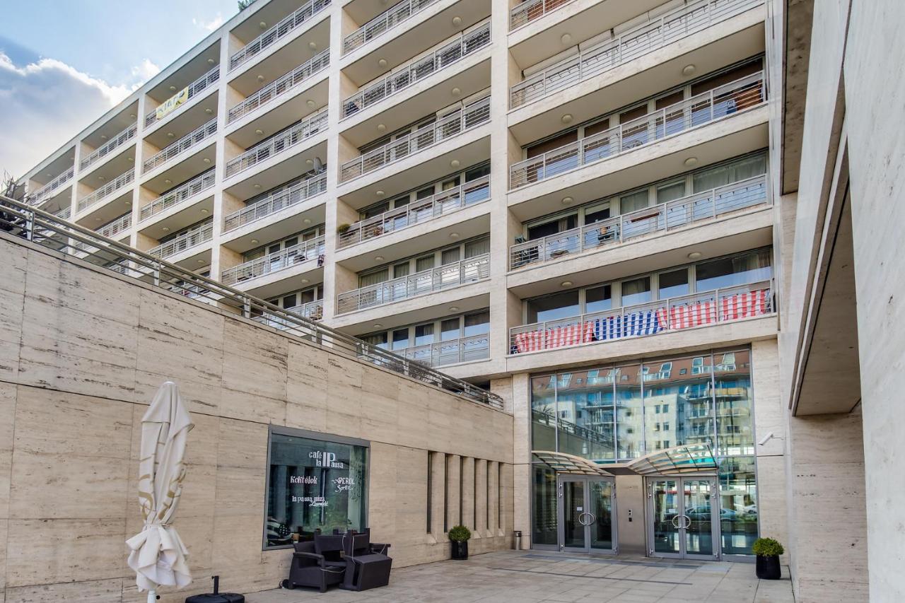 Dunapest Apartman Budapeste Exterior foto